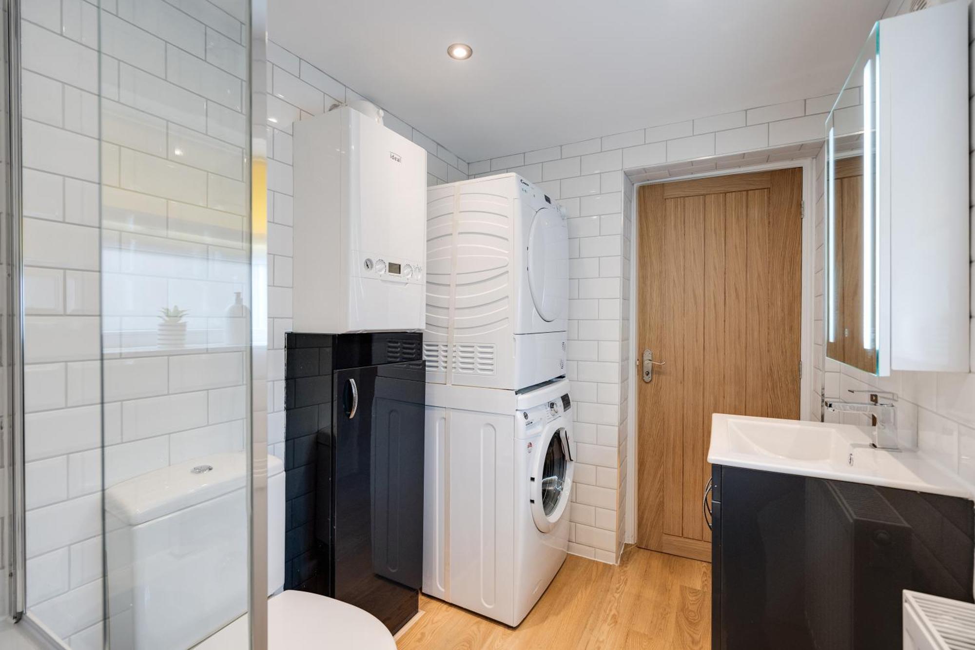Buxton Apartment - 1 Bed, Free Parking, Wi-Fi Hazel Grove Extérieur photo